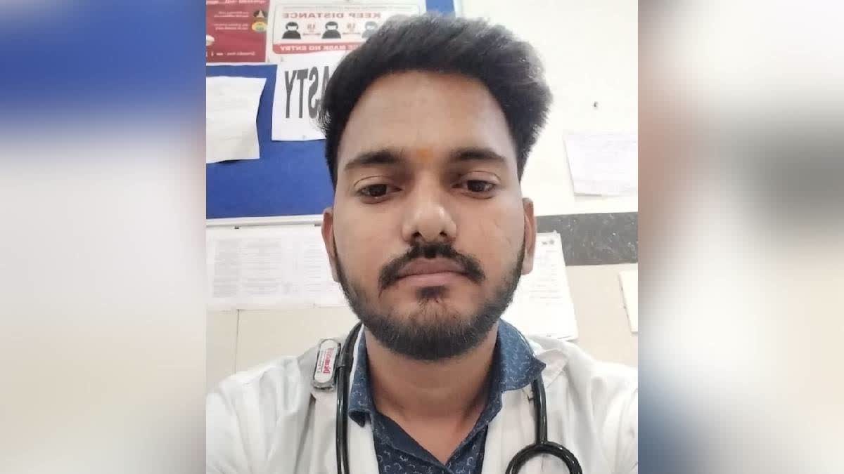 Ahmedabad Plane Crash: Kota MBBS Student Among Lucky Survivors; Says He Left The Mess Just Before The Mishap