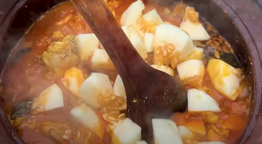 Dosakaya Chicken Curry