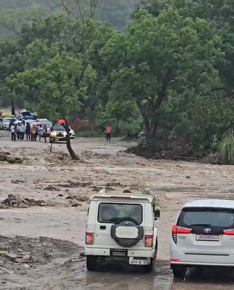 DHANGARHI DRAIN OVERFLOW