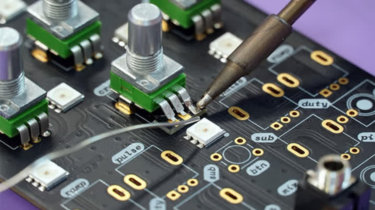 Centre's Semiconductor Push Could Cut Chip Imports By USD 20 Bn: McKinsey Representational Image