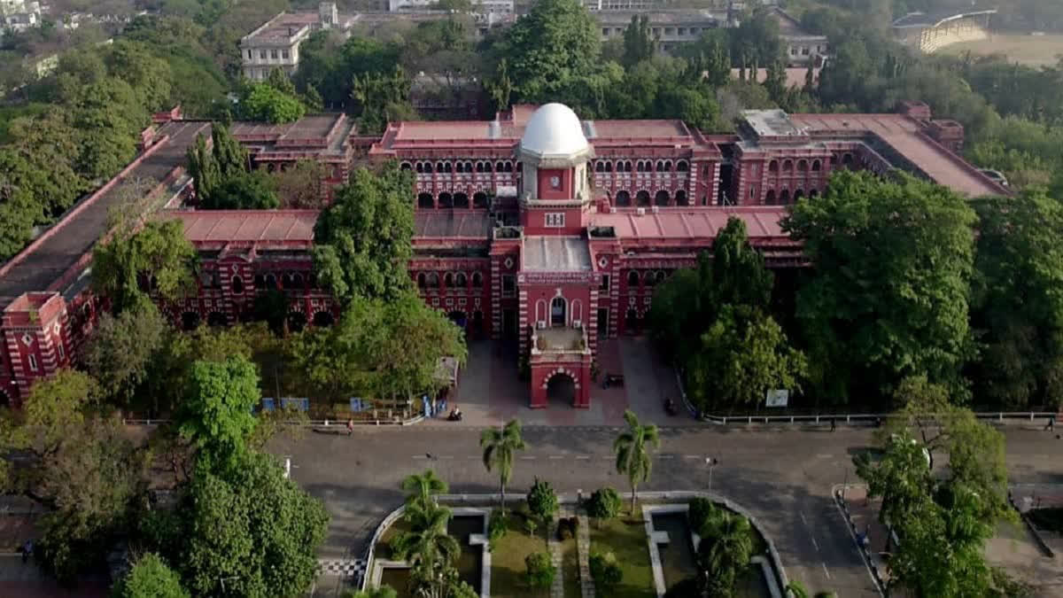 Anna University Issues Notices To 141 Colleges Amid Counselling For Engineering Admissions Anna University has issued notices to 141 colleges for not meetings its conditions.
