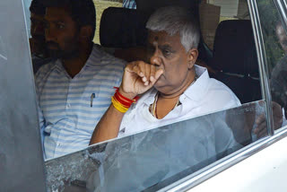 SC Seeks Response From HD Revanna On Karnataka Govt’s Plea Against HC Order Dropping Section 354 Charge