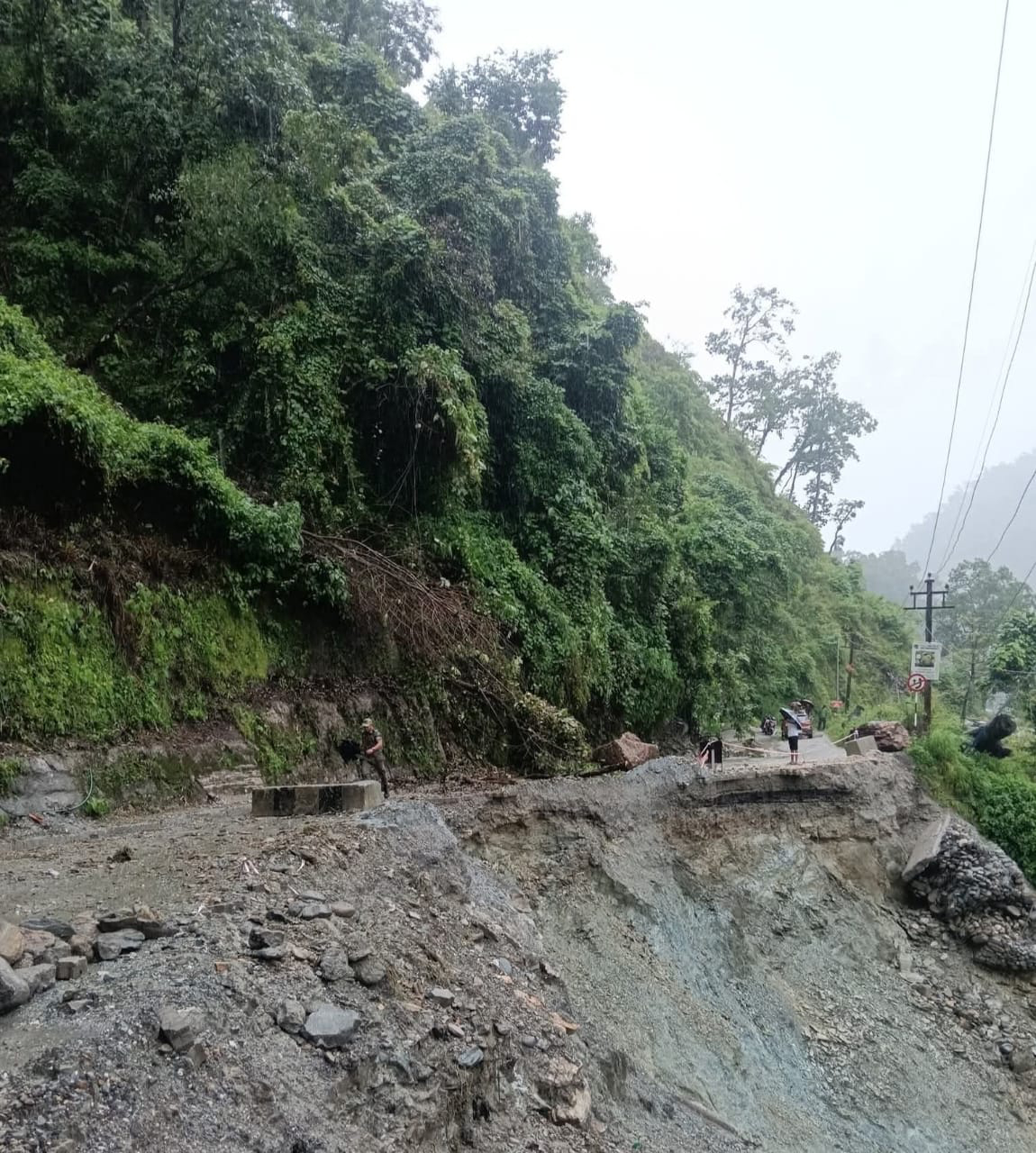 National Highway 10 Closed