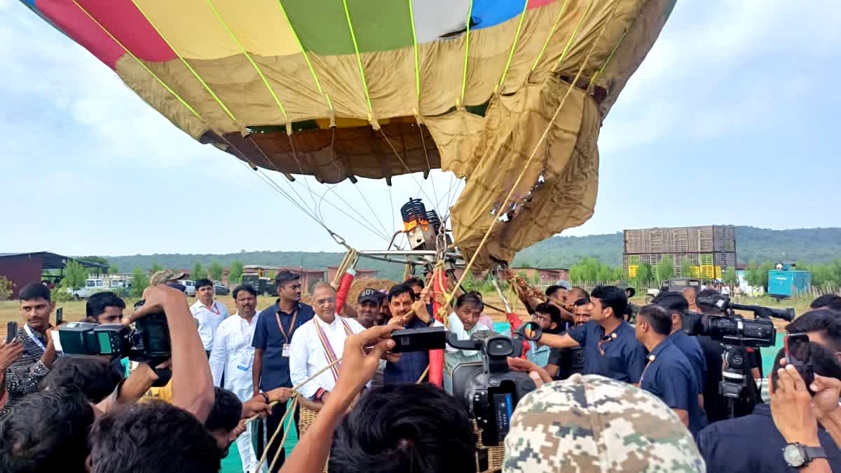 ETV Bharat News - Politics - News Image