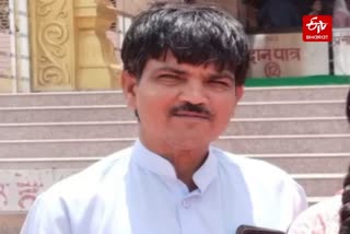 गनेशीलाल अनुरागी.