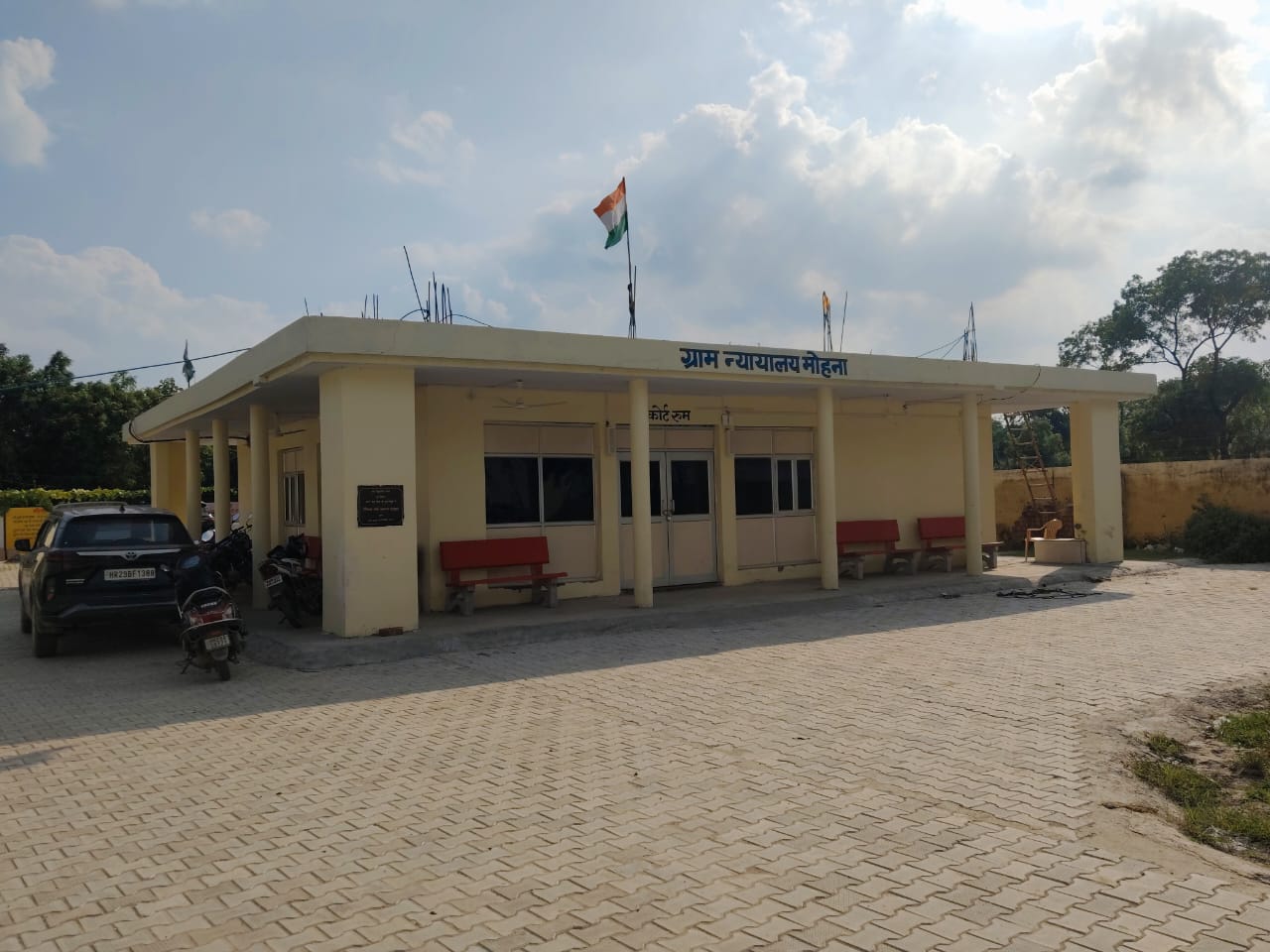 The Gram Nyaylaya will function from the Gram Panchayat building.