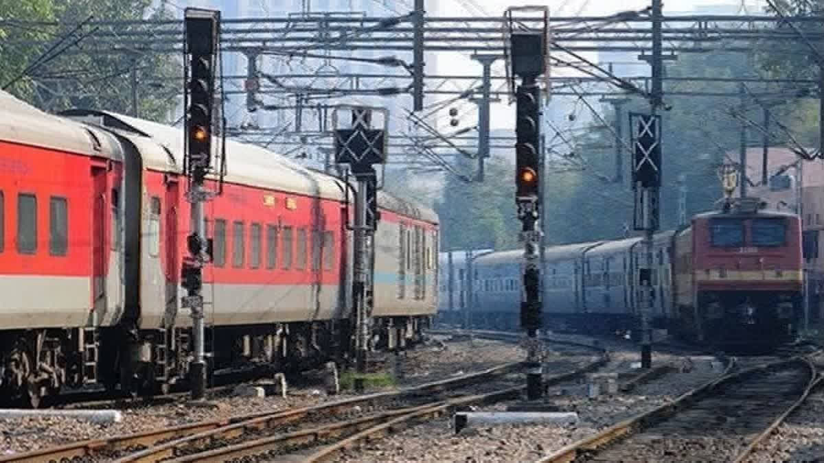 Alarm Chain Pulling Incidents Raise Concerns For Travellers’ Safety, Delay In Train Operation