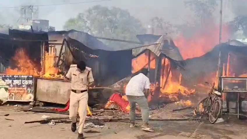 gas cylinder Blast in Bettiah