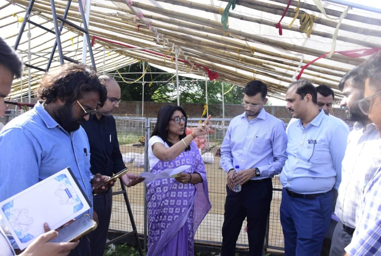 અધિક મુખ્ય સચિવ ડૉ.અંજુ શર્માએ કાર્યક્રમ સ્થળની મુલાકાત લીધી