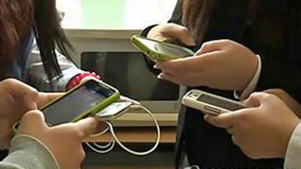 Uttarakhand STF Warns Against 'Rent a Friend' Social Media Offers