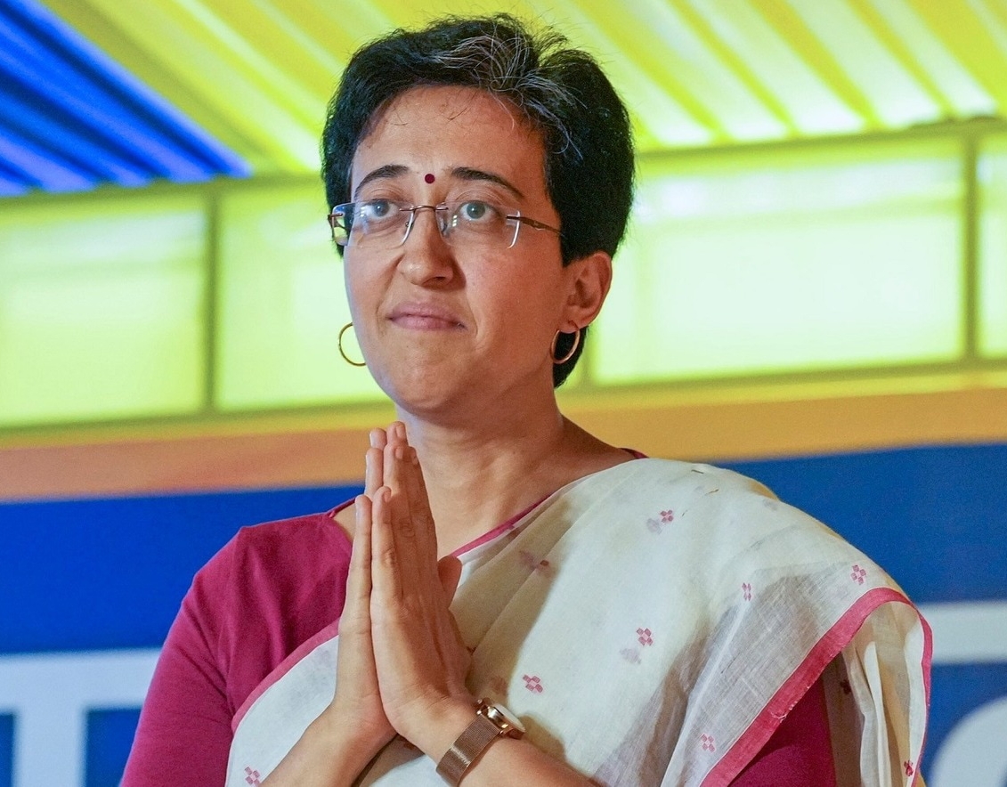 आतिशी अक्सर लोगों की शिकायतों के समाधान के लिए चर्चा में रहती है