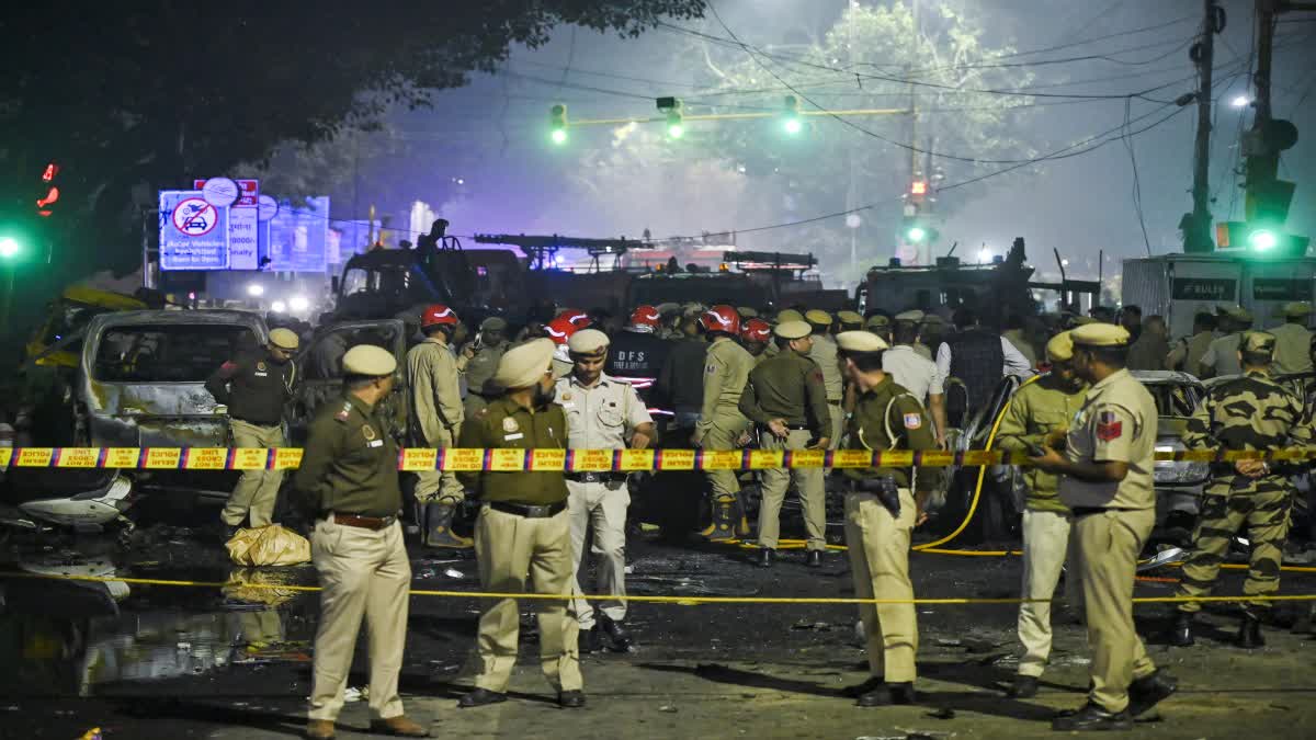 DELHI BLAST CCTV FOOTAGE