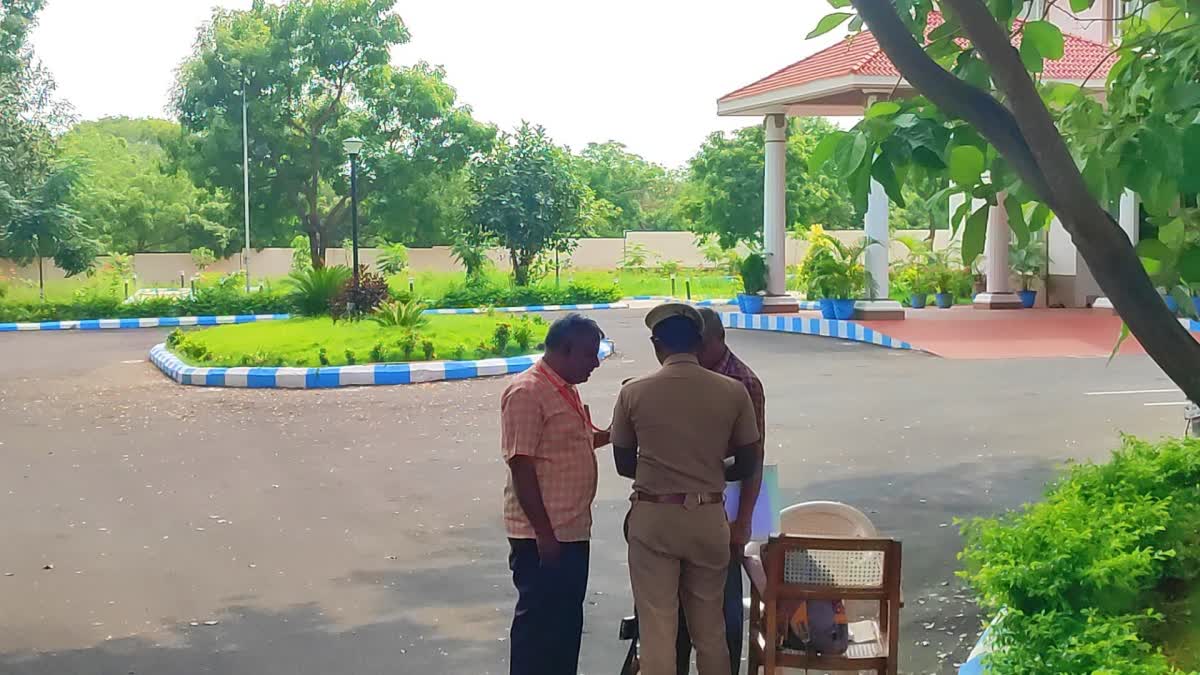 விசாரணைக்கு ஆஜரான தமிழ்நாடு மின் பகிர்மான கழகத்தின் அதிகாரிகள்