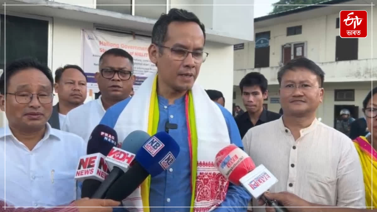 APCC president Gaurav Gogoi in Haflong for the mission 'Raijor Padulit Raijor Congress'