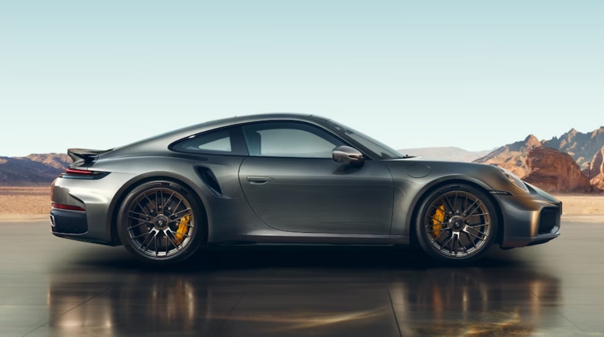 PORSCHE 911 TURBO S ENGINE  PORSCHE 911 TURBO S RANGE  PORSCHE 911 TURBO S DESIGN  പോർഷെ