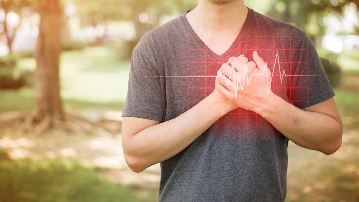 WHAT IS DIGITAL STRESS  WHAT CAUSES DIGITAL STRESS  DIGITAL STRESS AND HEART HEALTH