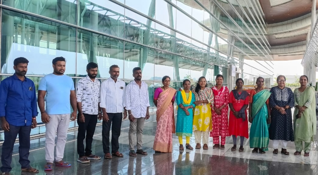 Rural Students From Karnataka Take First Flight To Bengaluru For Exposure Tour