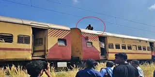 GURUVAYUR ERNAKULAM PASSENGER  LATEST NEWS IN KERALA  TRISSUR TRAIN INCIDENT  INDIAN RAILWAY