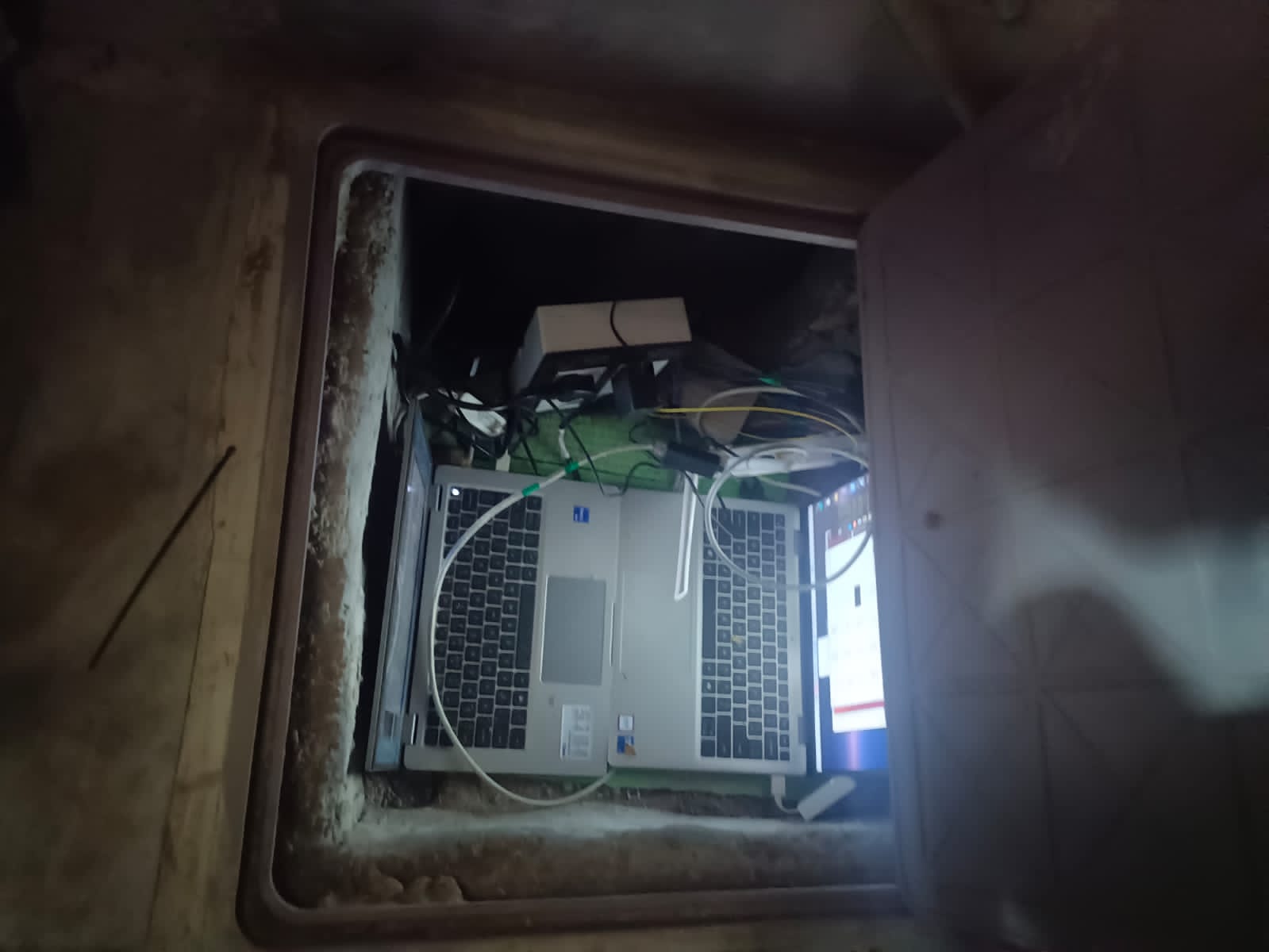 The gadgets seized by the STF.