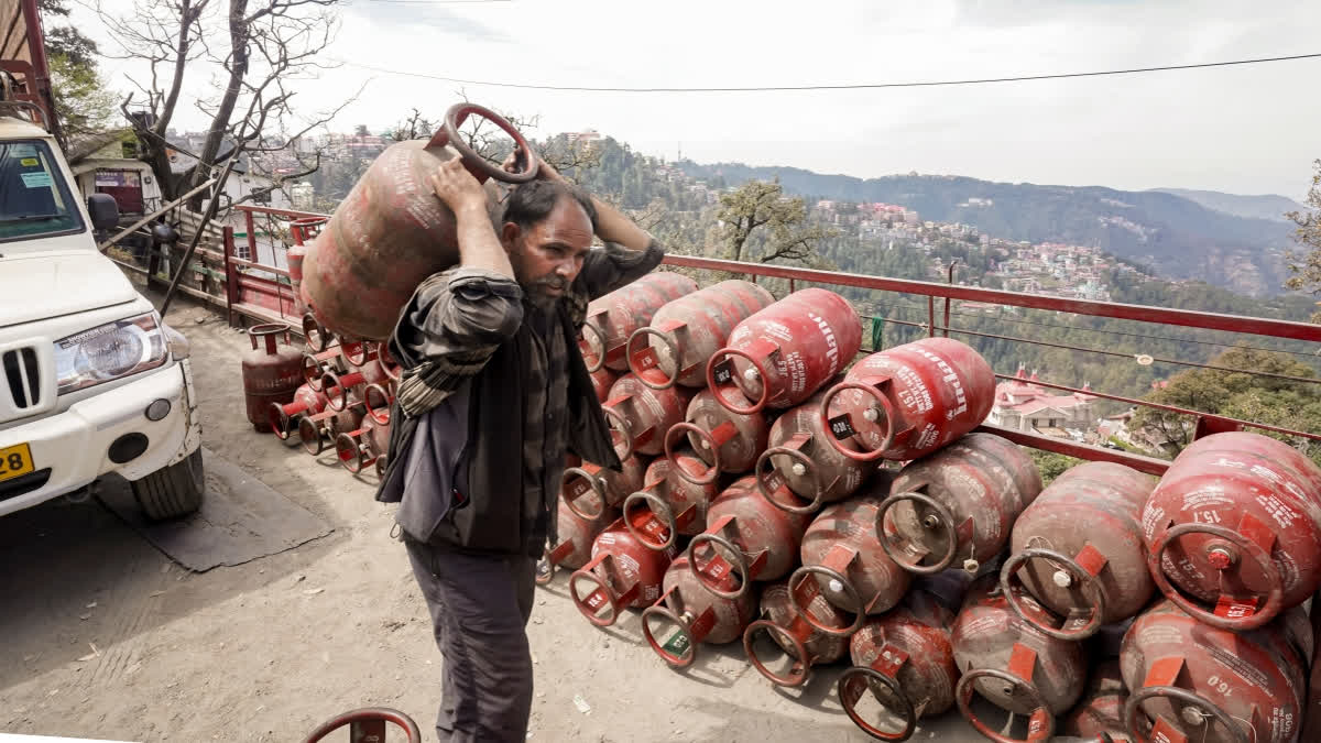 Uttarakhand: Middle East Conflict Triggers LPG Panic, Wedding Functions ...