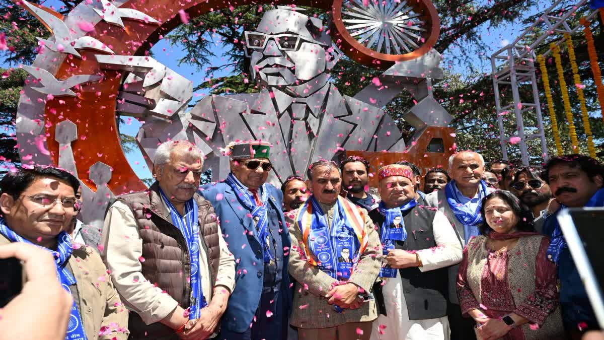 डॉ. भीमराव अंबेडकर की प्रतिमा का लोकार्पण