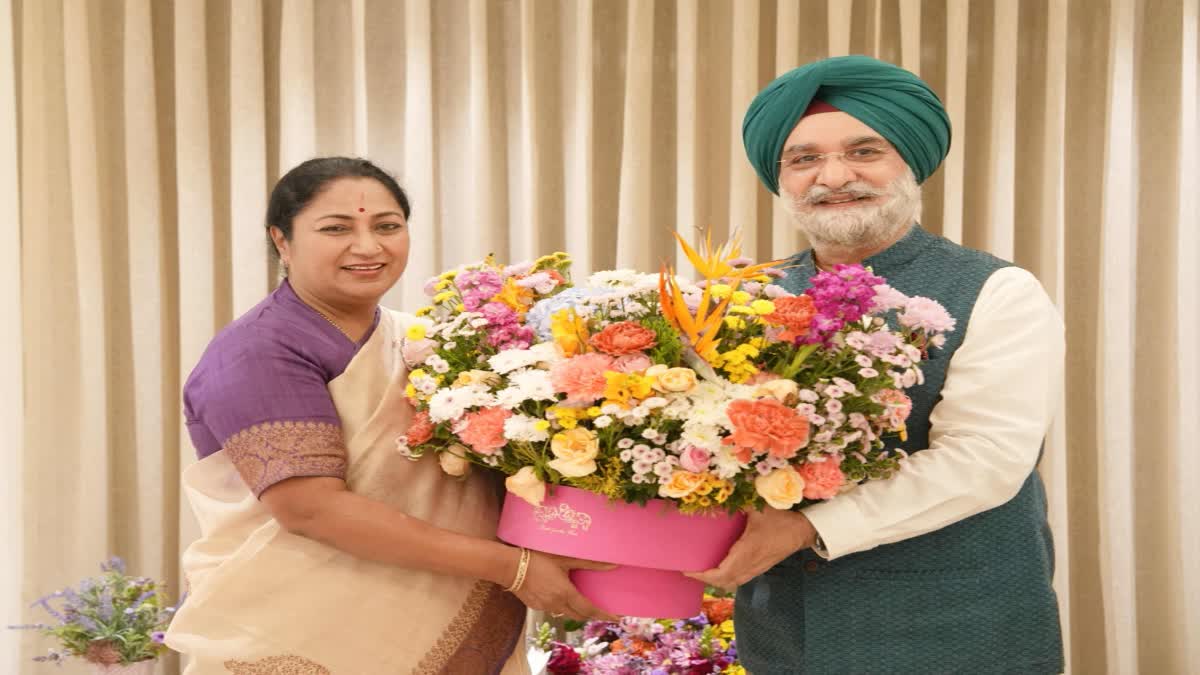 दिल्ली सीएम व एलजी ने इकोनॉमिक कॉरिडोर को बताया गेमचेंजर