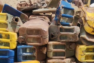 لداخ میں جیری کین کچرا