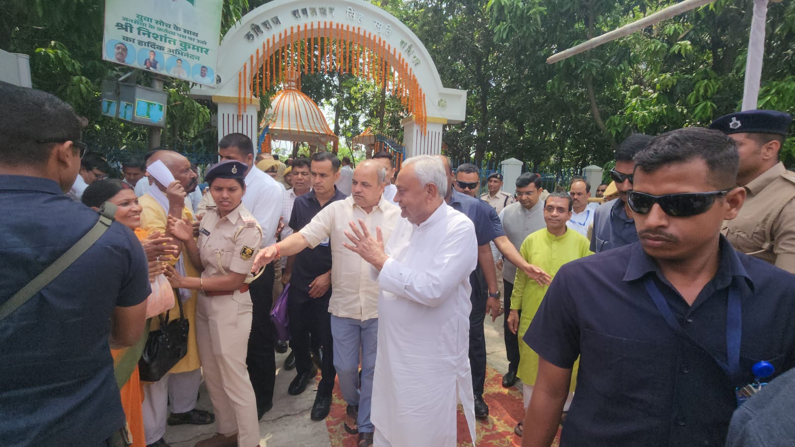 पूर्व मुख्यमंत्री नीतीश कुमार