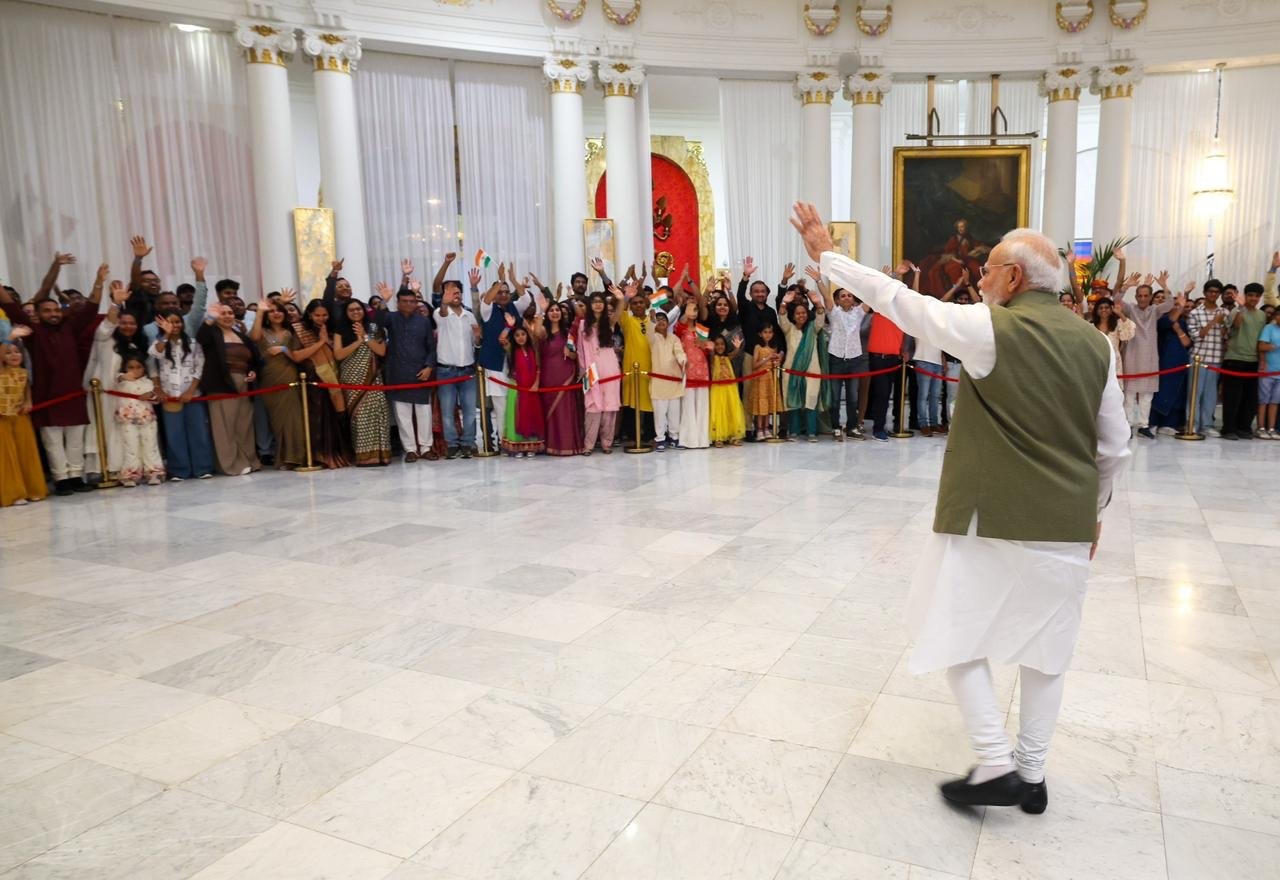 PM Modi arrives Nice France