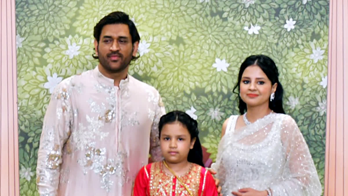 Ms Dhoni Pens Love-filled Note For Newlyweds Radika, Anant, Dedicates 'Dilbaro' Song To Bride's Father Mahendra Singh Dhoni shared a post on his Instagram handle as he penned down a heart-warming message for newly married couple Anant Ambani and Radhika Merchant. Dhoni along with his wife and daughter Ziva attended the wedding ceremony on Friday at Bandra Kurla Complex in Mumbai.