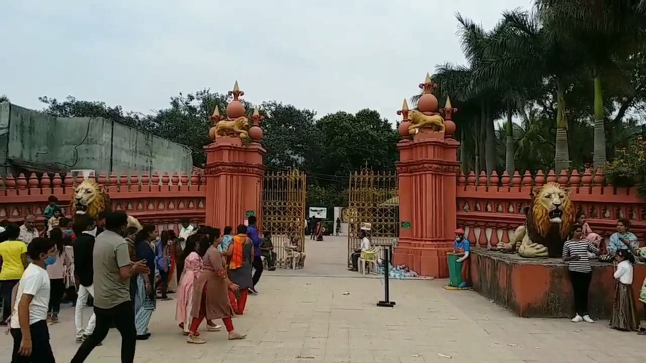 જૂનાગઢના નવાબ દ્વારા વર્ષ 1863માં પ્રાણી સંગ્રહાલયનું નિર્માણ કરાયું