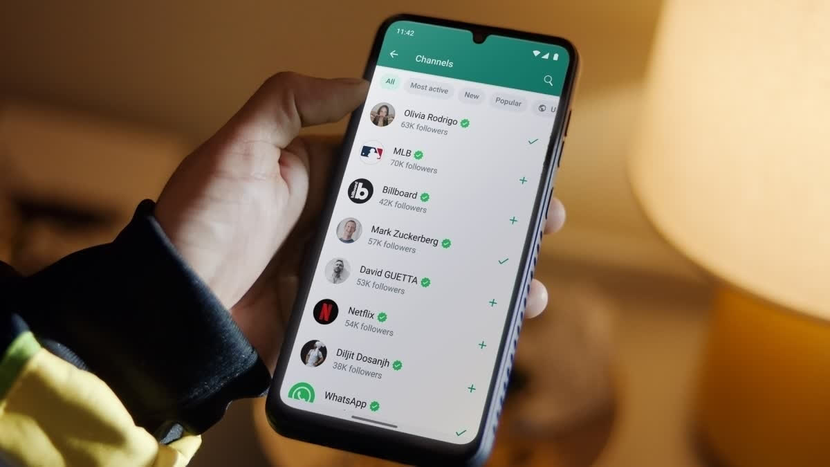 WhatsApp ला रहा iCloud का विकल्प, iPhone यूज़र्स को मिलेगा नया बैकअप ऑप्शन