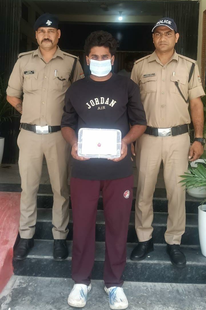 DEHRADUN WINE SHOP FIRING