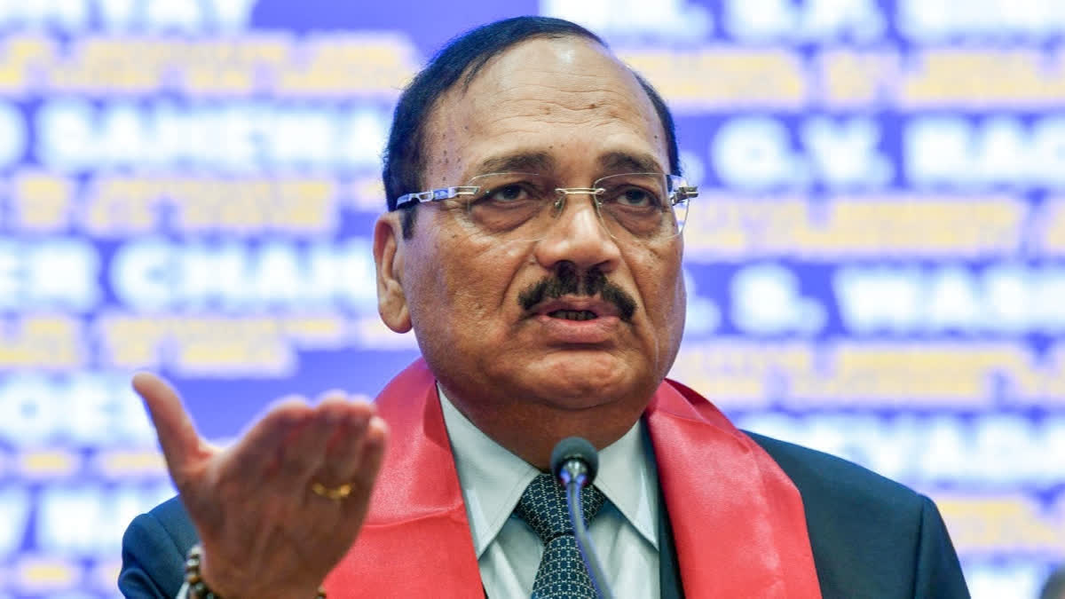 CJI Kant On Cockroach Row