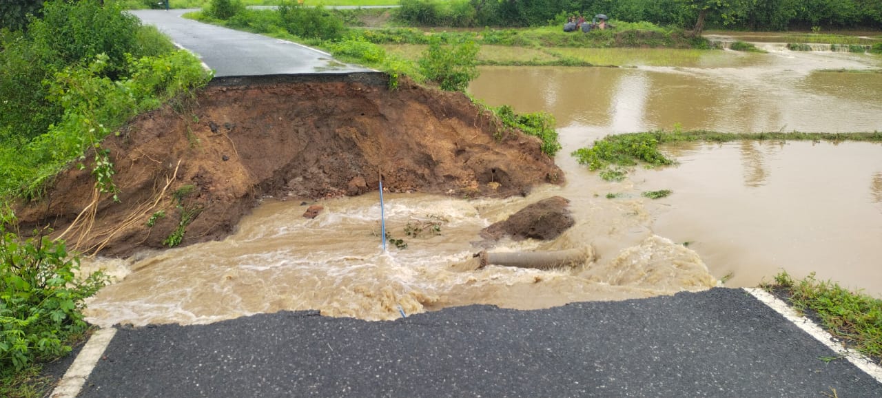 Water level spate in Koel River