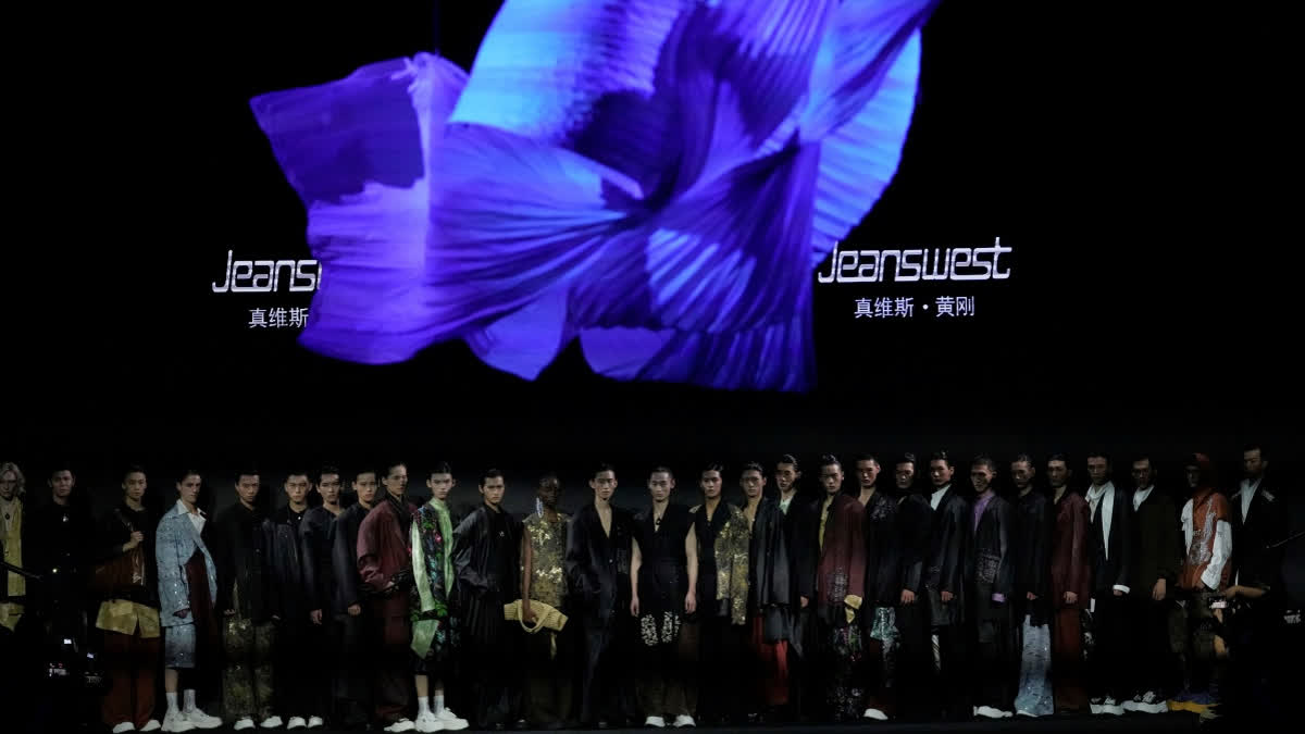 China Fashion Week in Beijing featured creations by Gang Huang, Kang Yu, Rong He, Yue Min, and Si Pu, with Vera Wang Haute's wedding gowns adding elegance.