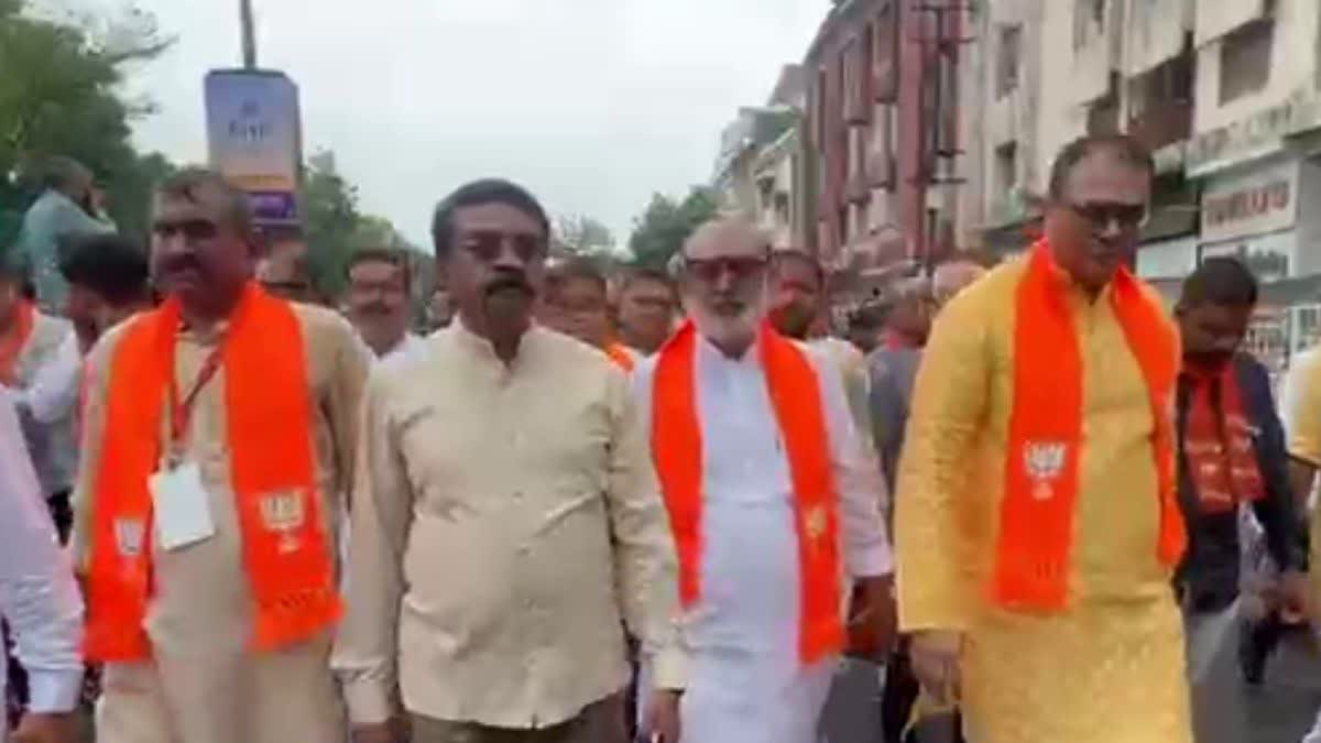 રાજકોટમાં કોર્પોરેટરના પગાર વધારાના વિવાદ પર ભાજપમાં ભડકો