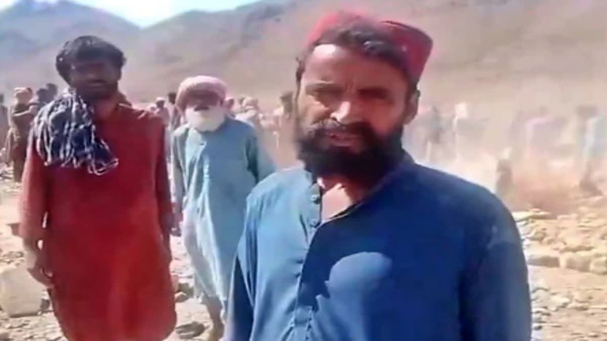 હુમલામાં મંજૂર અહેમદનું મોત થયું હતું.