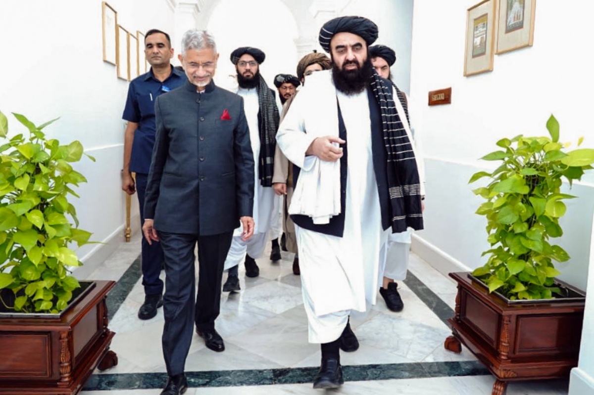 परराष्ट्र मंत्री  एस जयशंकर आणि अफगानिस्तानचे परराष्ट्र मंत्री मौलवी अमीर खान मुत्तकी