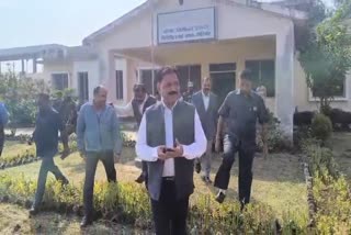 minister-sudivya-kumar-left-for-delhi-to-attend-international-trade-fair