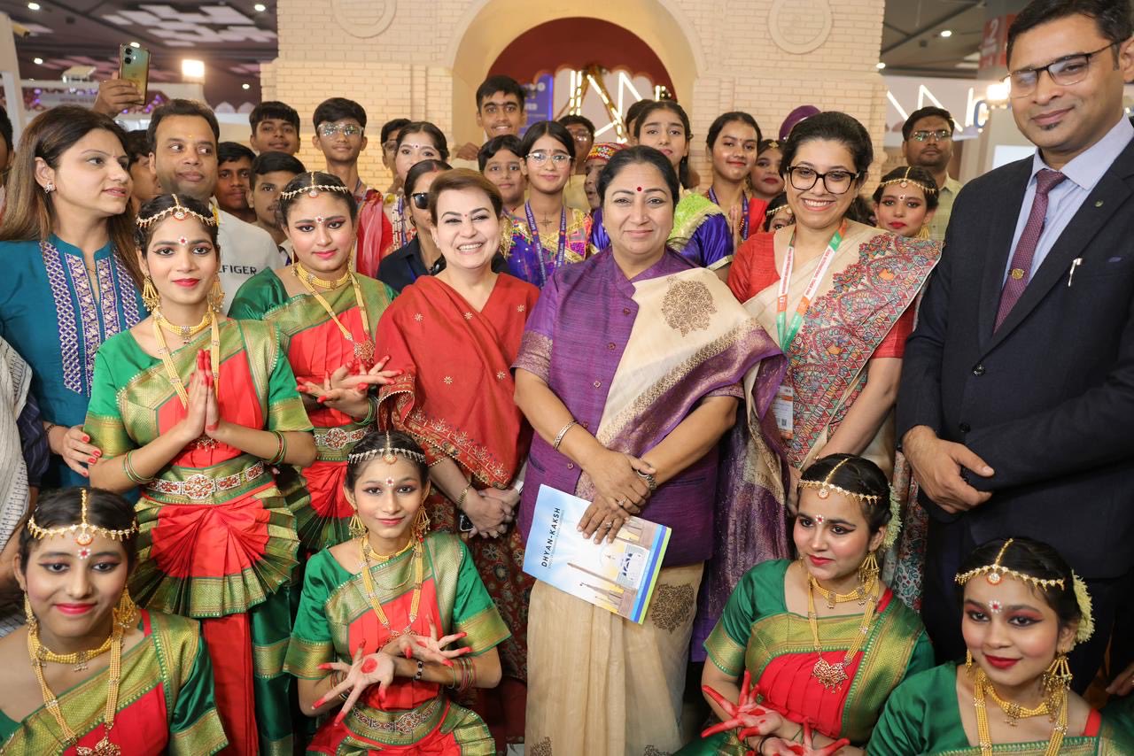 सीएम रेखा गुप्ता ने ट्रेड फेयर में किया दिल्ली के पवेलियन का उद्घाटन