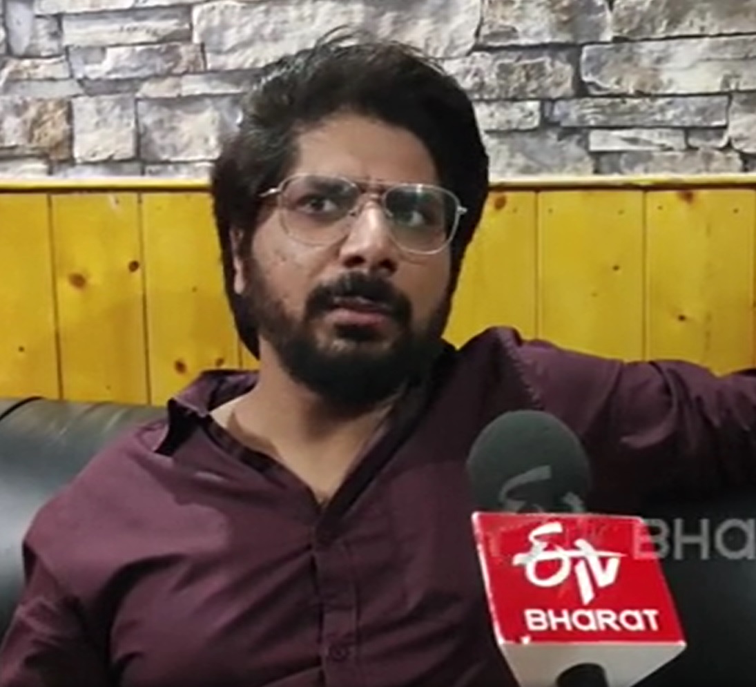 Jammu Kashmir Bypolls: The Independent Candidate Everyone Is Talking About