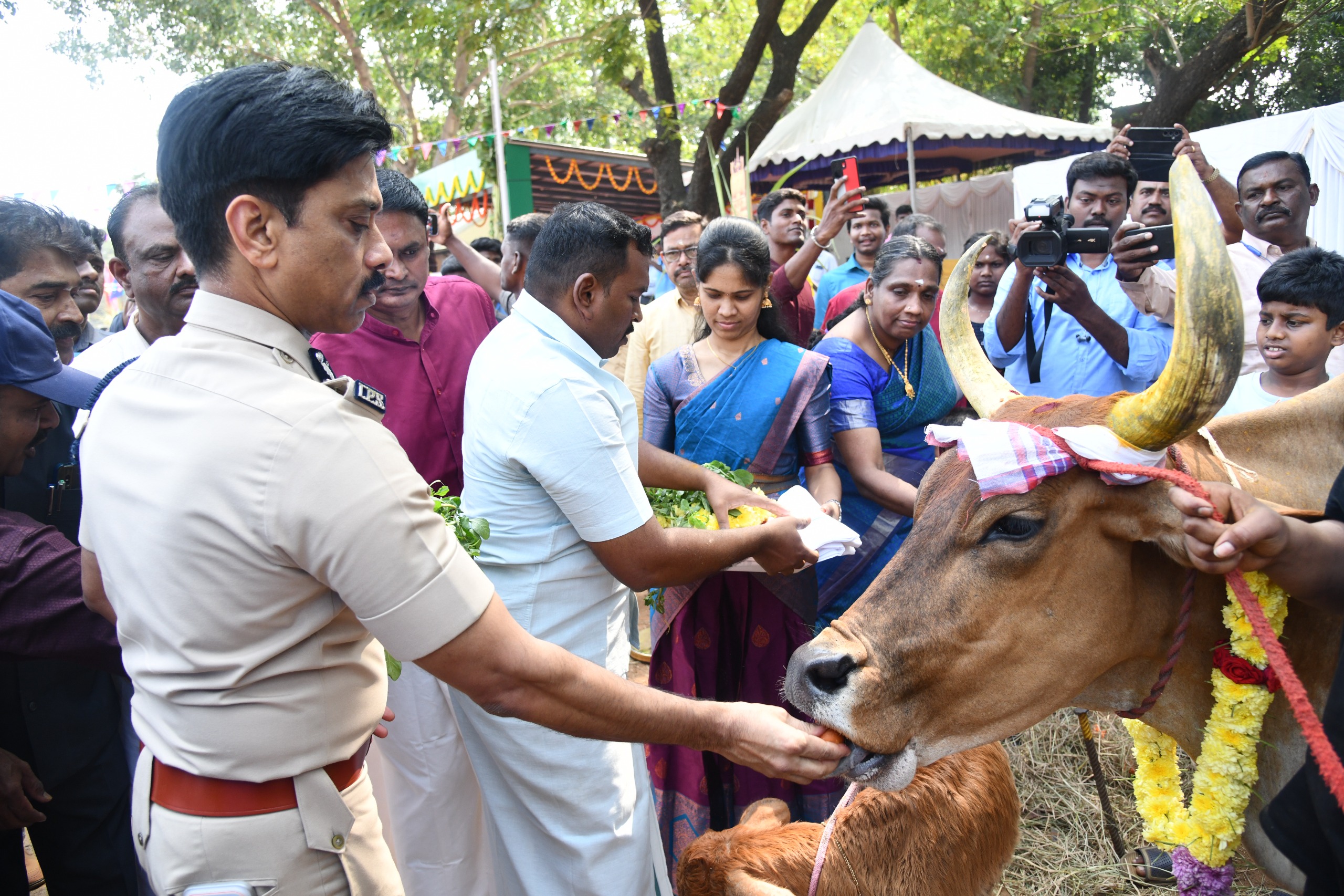 காவல் ஆணையர் அருண்
