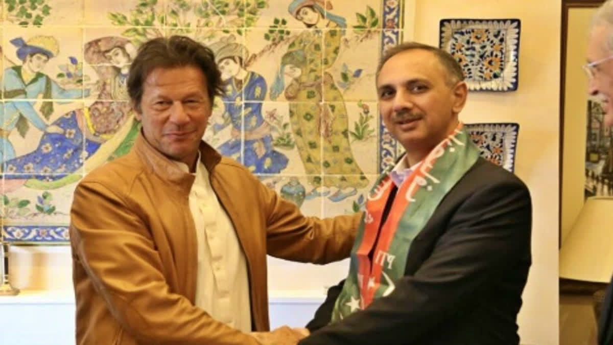 Imran Khan's PTI Pitches Omar Ayub, Grandson of Ayub Khan, as Pakistan PM Candidate With his Pakistan Tehreek-e-Insaaf (PTI)-backed independents emerging as the largest entity after the national elections in Pakistan, jailed former Prime Minister Imran Khan has named Omar Ayub Khan, former Minister of Economic Affairs and grandson of former President Ayub Khan, as the candidate for the prime minister’s post.