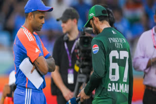 NO HANDSHAKE POLICY OF TEAM INDIA