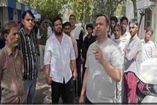 दो शख्स को थार गाड़ी ने कुचला एक की मौत, एक घायल
