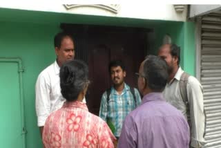 RG kar victim Parents