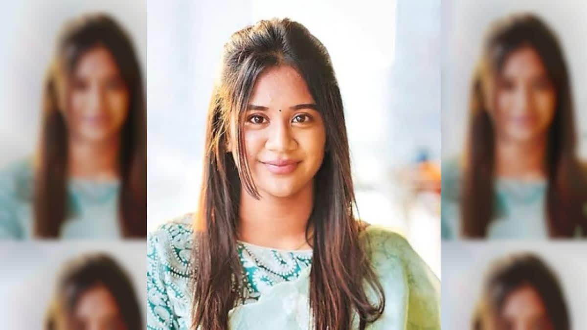 Meet Priyanka The Young Author from Andhra Pradesh Who Has Written A Motivational Book For Youngsters 21-year-old Priyanka has written 'The Balance Within'