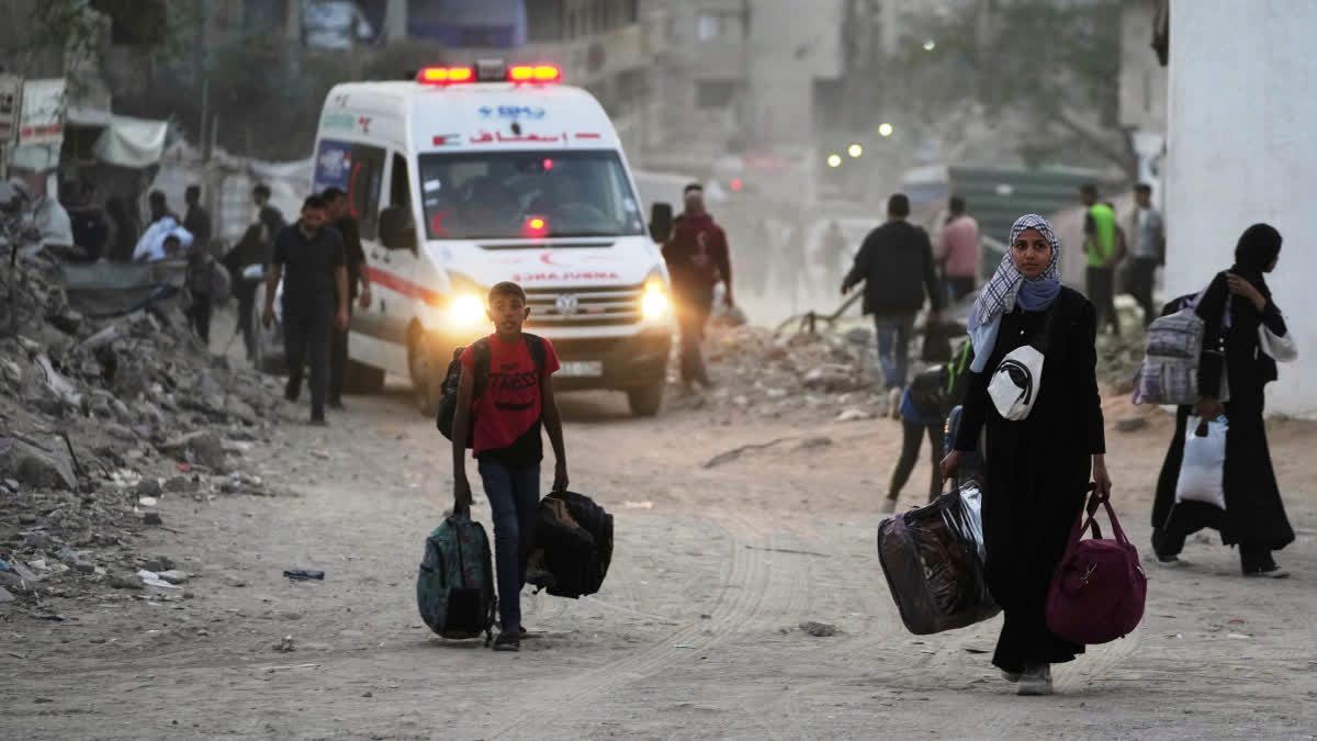 82 People Killed In Overnight Airstrikes On Southern Gaza City, Hospital Says People killed in overnight airstrikes on Southern Gaza City