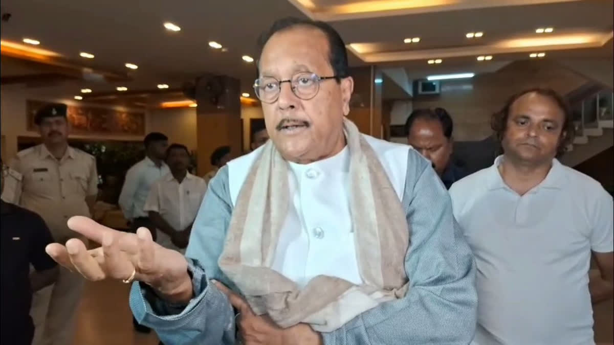 वित्त आयोग के दौरे को लेकर तैयारी में जुटी हेमंत सरकार, वित्त मंत्री  राधाकृष्ण किशोर ने अधिकारियों के साथ की बैठक